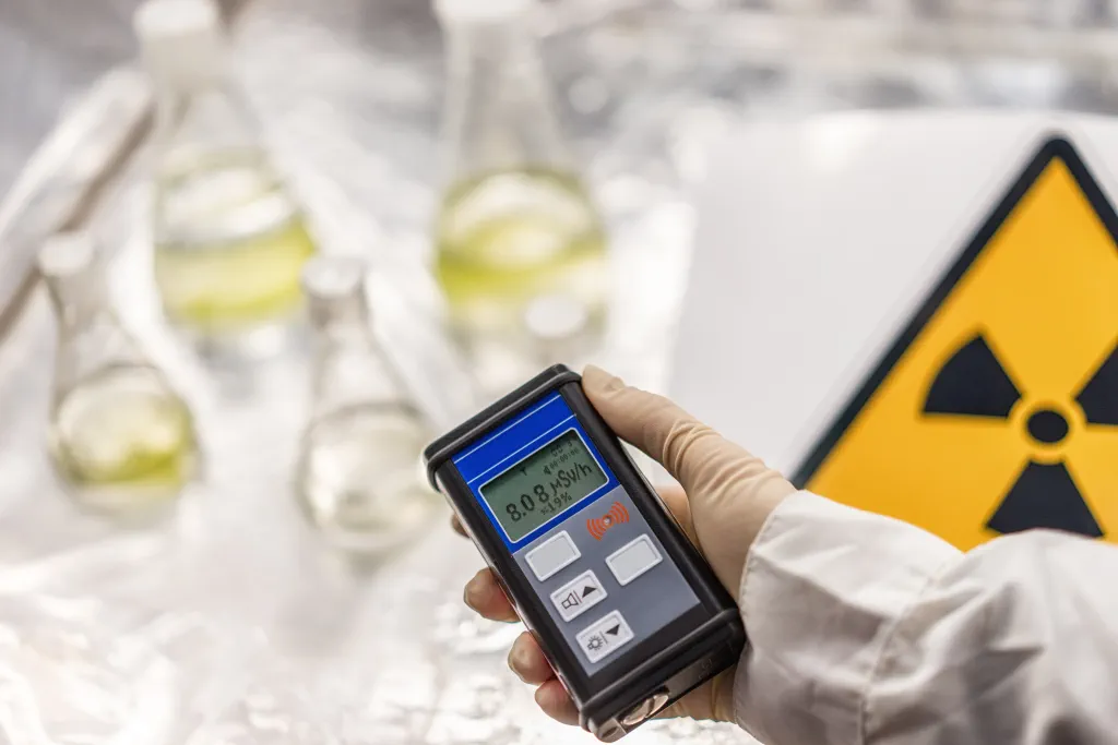 Precaución por envenenamiento con las lámparas fluorescentes