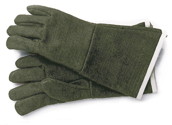 Los guantes aislantes son uno de los elementos de seguridad que se debe utilizar cuando la lámpara portátil funciona a mas de 24V.