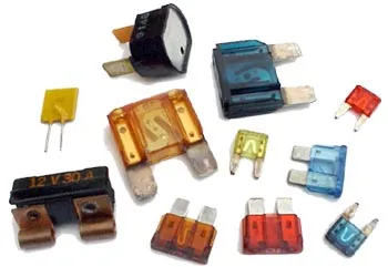 Fusibles para cargador de baterías.